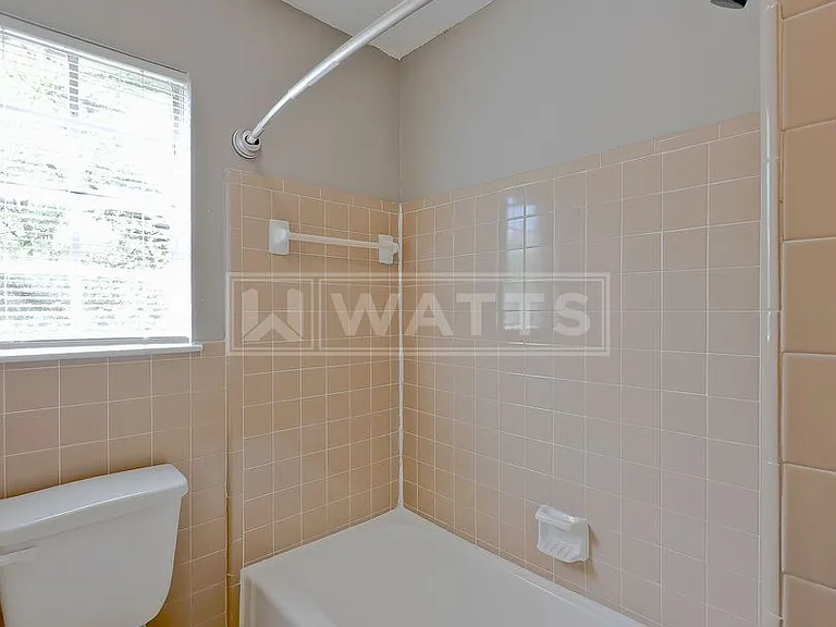 101 Shady Ln — Photo 17
