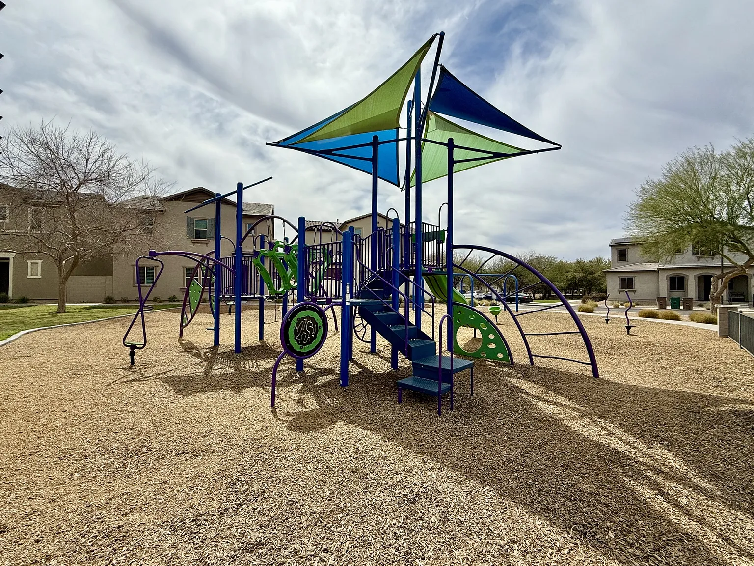 3 bed, 1262 sqft, $1,985 — Photo 3