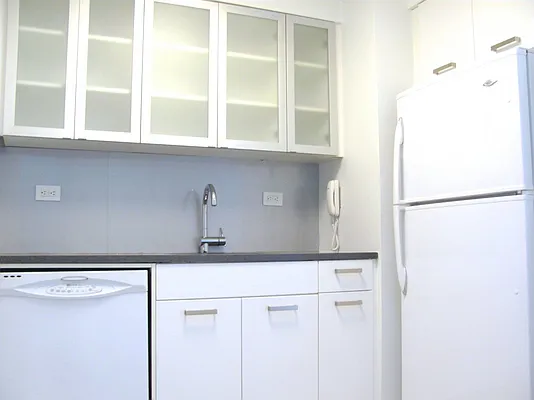 Rented by Bohemia Realty Group | media 5