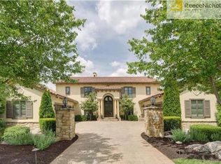 10832 W 140th St, Overland Park, KS 66221