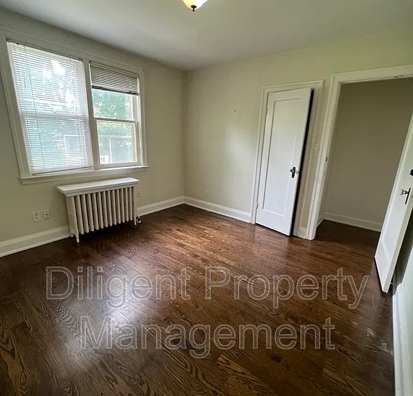 642 Bolivar St #MAIN FLOOR — Photo 37