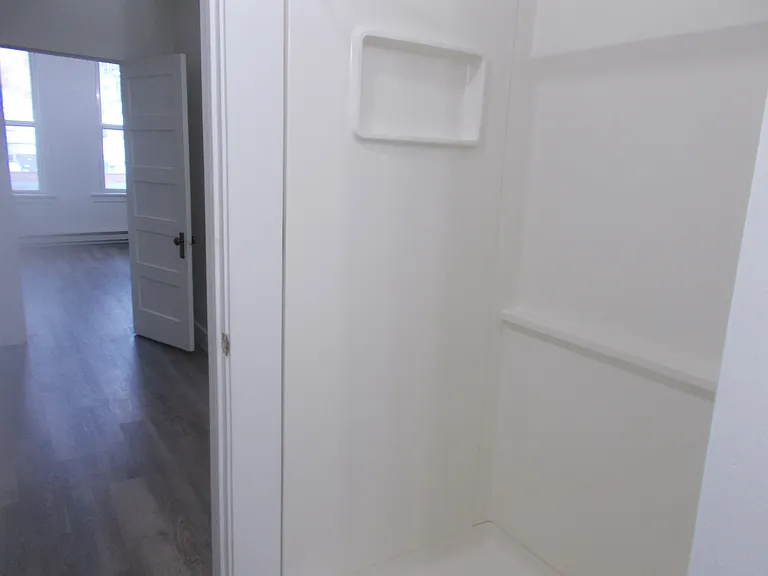 409 S Main St #2 — Photo 14