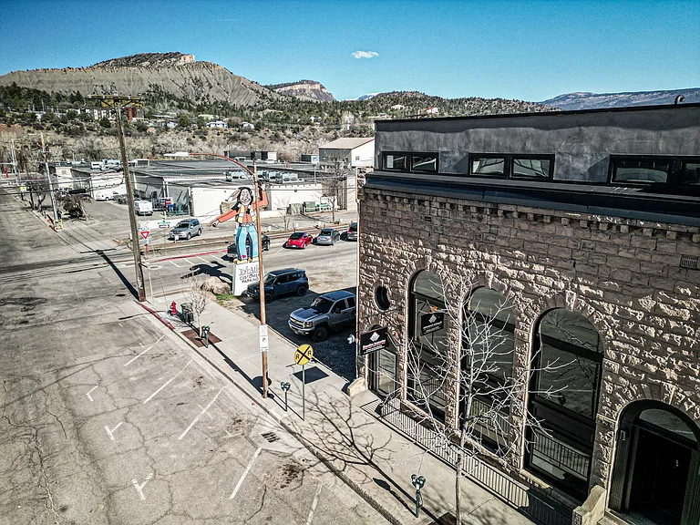 120 W 9th St #A — Photo 19
