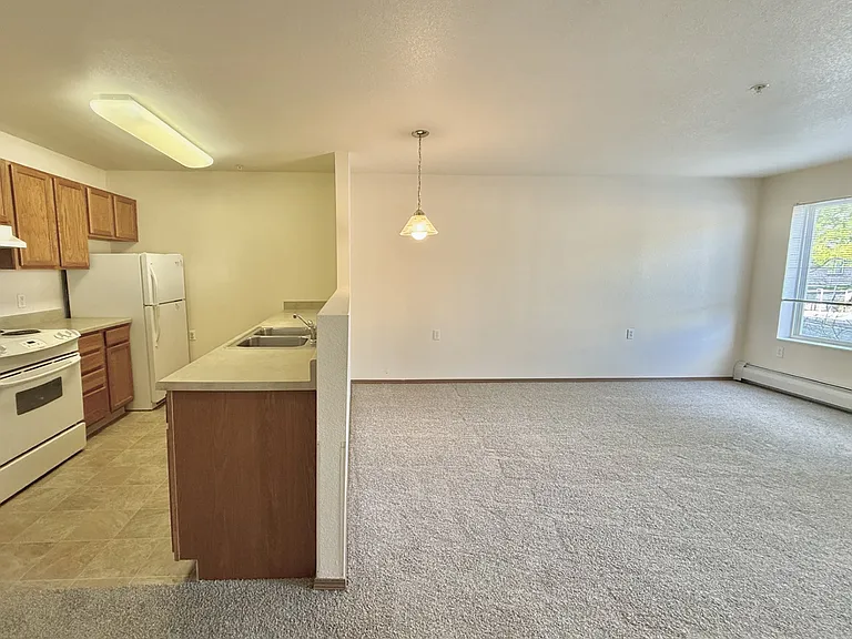 Broomfield Greens Senior Apartments — Photo 18