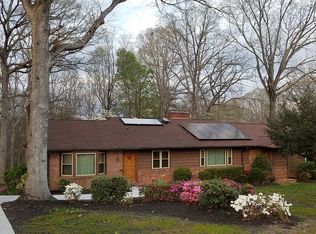 221 Redland Rd, Landrum, SC 29356