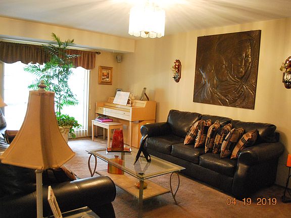 2nd image of 689 Twigwood Dr