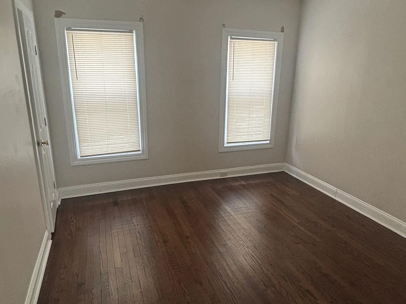 2 bed, 950 sqft, $2,000 — Photo 4