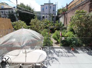67 Jewel St APT 1R, Brooklyn, NY 11222
