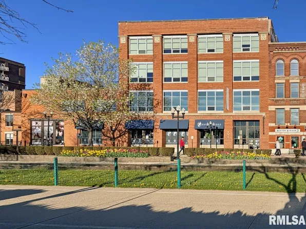 311 SW Water St #3 & 4, Peoria, IL 61602