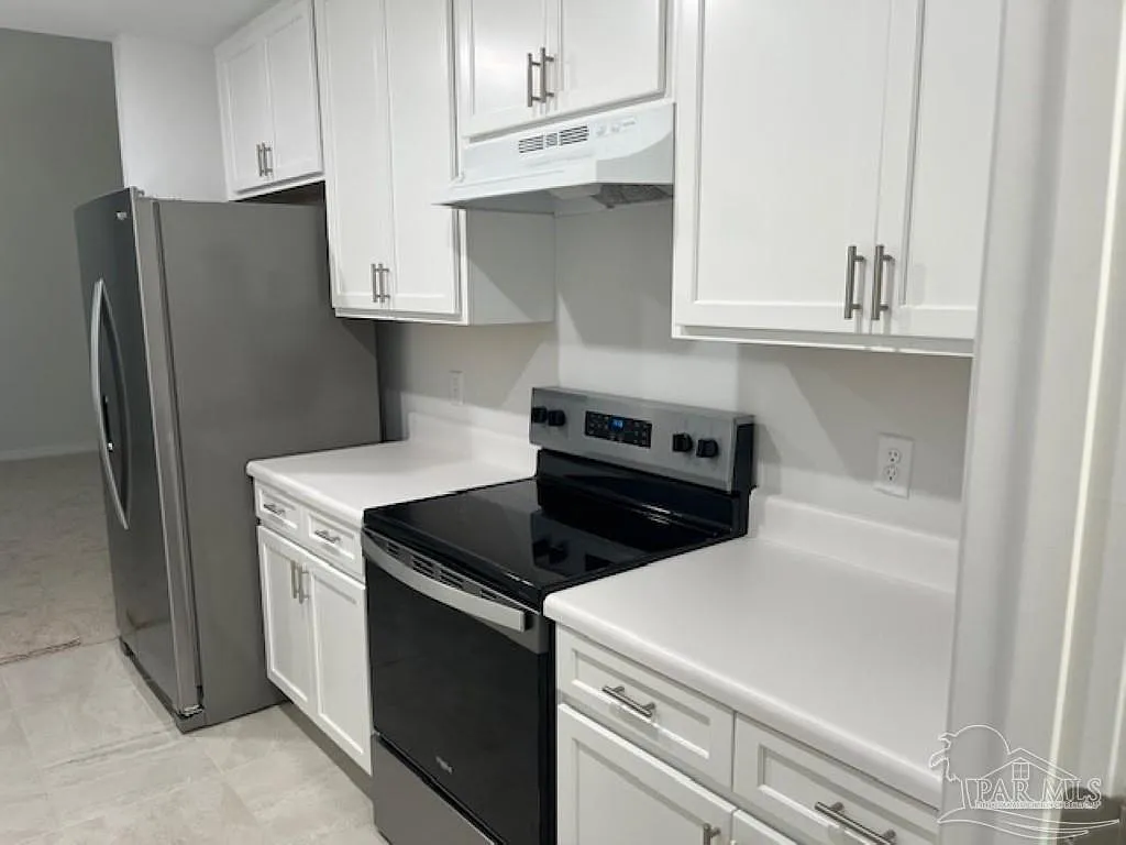 3 bed, 2.0 bath, 1400 sqft, $1,795 — Photo 2