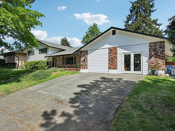 3rd image of 12110 SE McGillivray Blvd