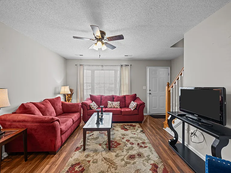 3809 E Vancroft Cir #C — Photo 9