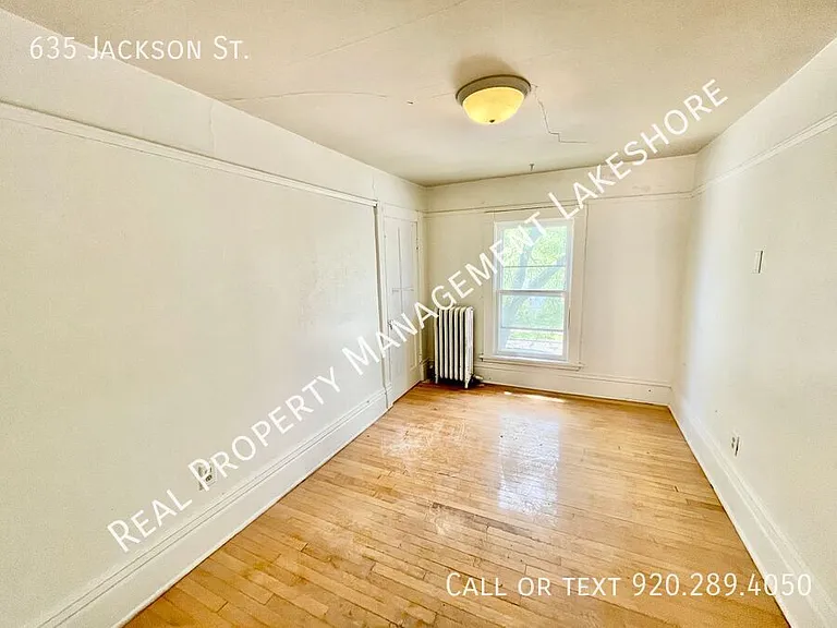 635 Jackson St — Photo 20