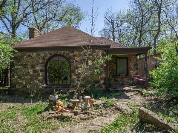 618 N Wilson Ave, Fayetteville, AR 72701