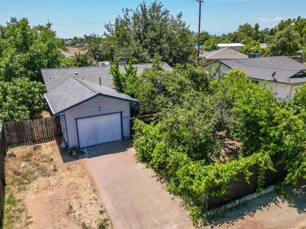 20933 Fox Hunt Dr, Cottonwood, CA 96022