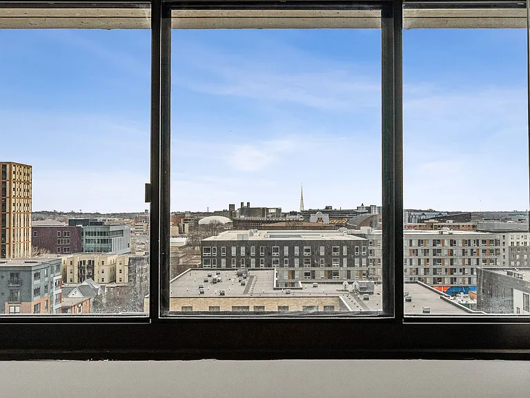 Chateau Student Housing Cooperative — Photo 95