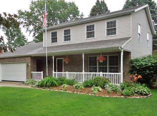 1554 Saint Joseph Cir, Saint Joseph, MI 49085