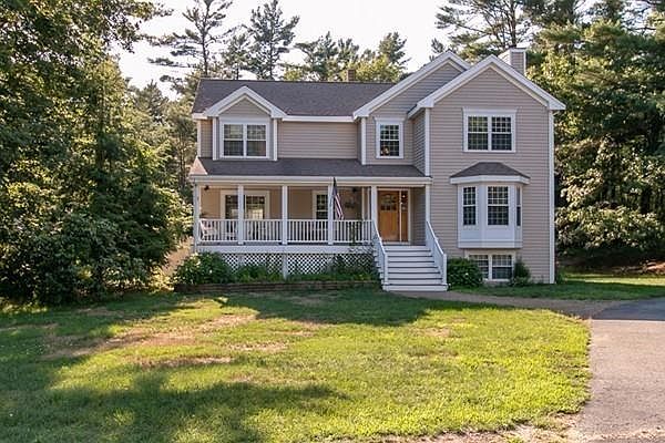 1st image of 21 Cranberry Dr