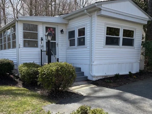 28 Woodland Trail, Killingworth, CT 06419