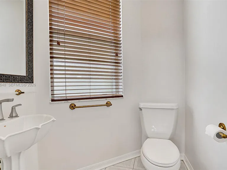 10800 Haydn Dr — Photo 31