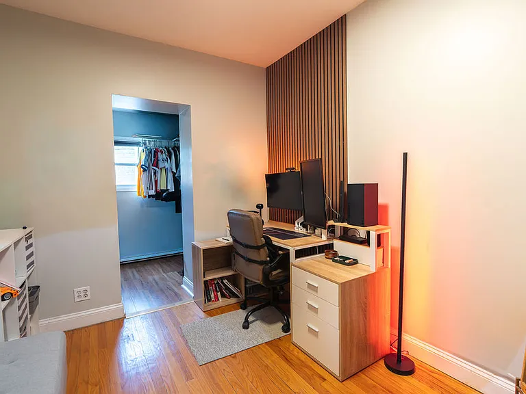 3124 W Addison St #1 — Photo 10