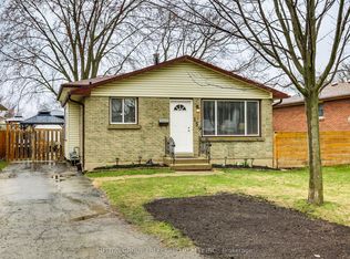 159 Harding Cres, London, ON N6E1G2