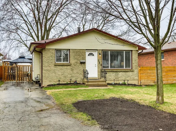 159 Harding Cres, London, ON N6E 1G2