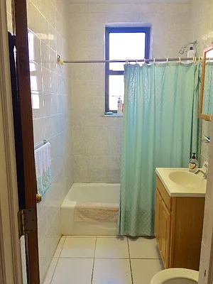 Rented by Axxess Realty Group | media 4