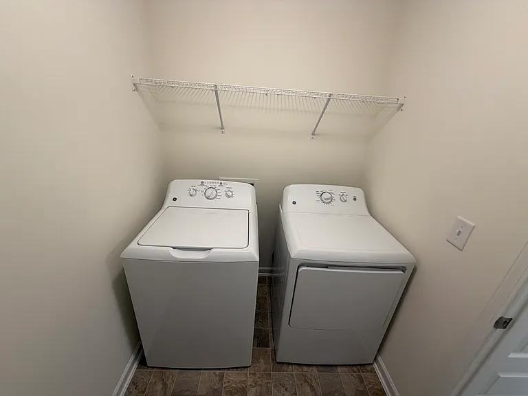 417 Marthas View Way — Photo 42