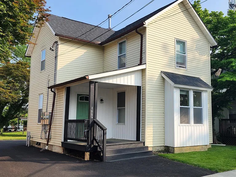 133 Alice Ann St — Photo 1