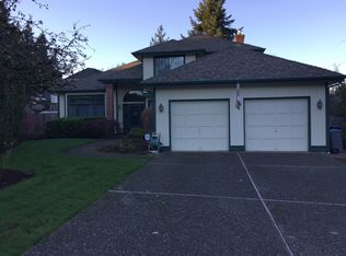 17044 NE 37th Pl, Bellevue, WA 98008