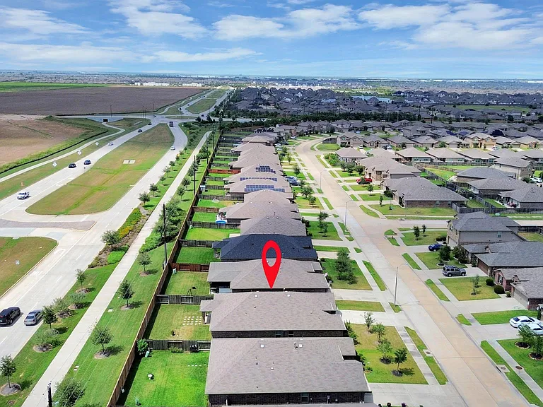3314 Zephyr Park Ln — Photo 42