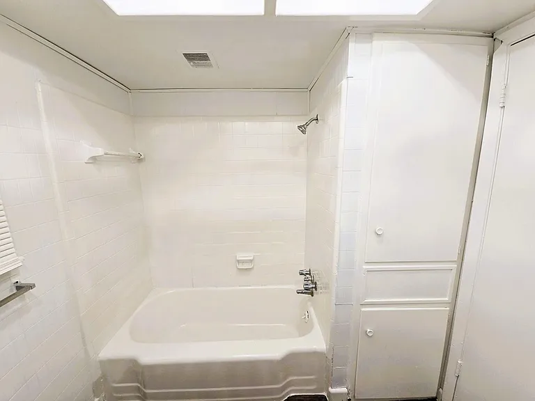 4203 Wuthering Heights Dr — Photo 18