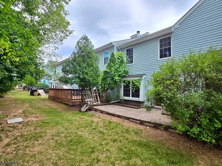 200 Bamburgh Ct — Photo 26