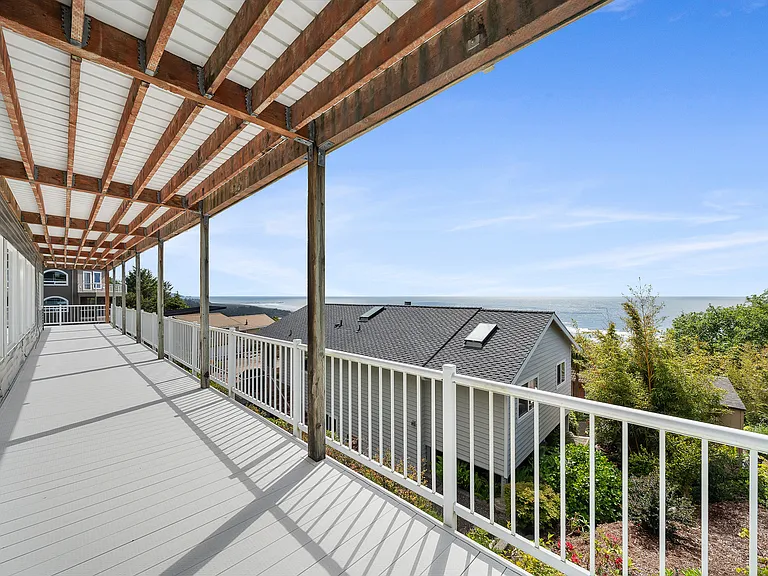 461 Terrace Dr — Photo 13