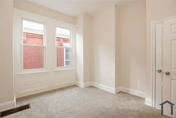 5425 Stewart St — Photo 19