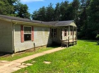 1852 Thornton Spung Rd, Kingston, OH 45644