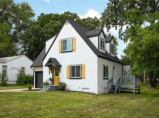 5700 W 55th St, Mission, KS 66202