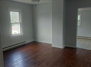 202 S Royal Ave #2, Front Royal, VA