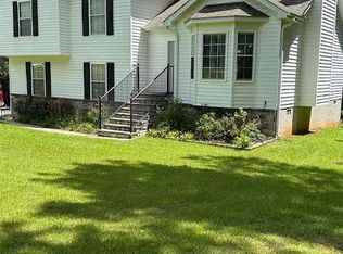 620 Grove Pointe Way, Locust Grove, GA 30248