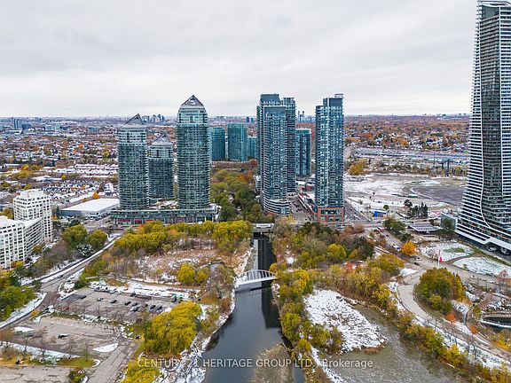 4th image of 36 Park Lawn Rd #605