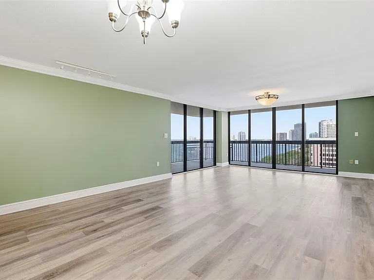 2413 Bayshore Blvd #1004 — Photo 22