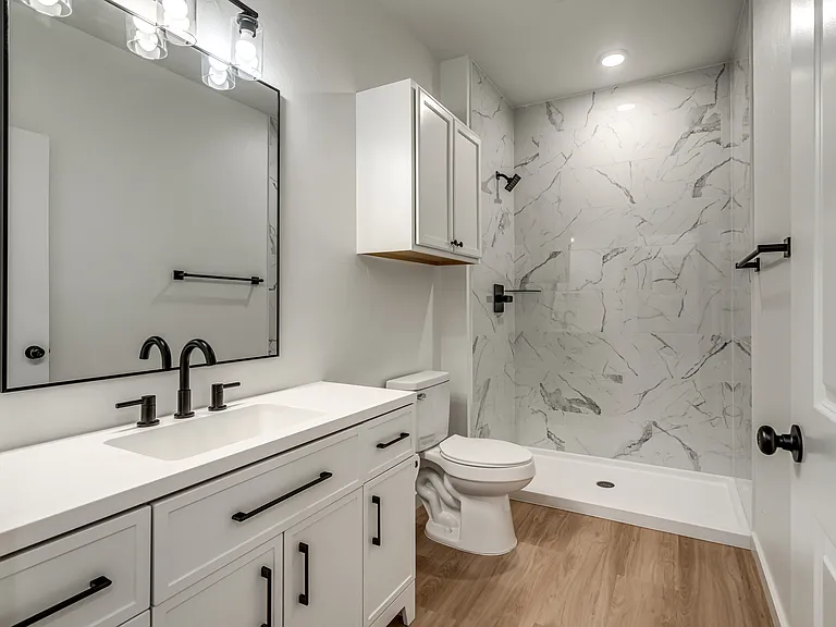 700 Asp Ave #3 — Photo 12