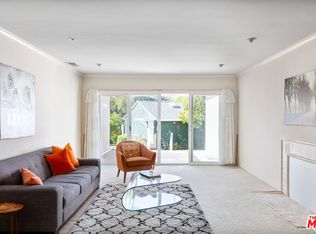 321 S Bundy Dr, Los Angeles, CA 90049
