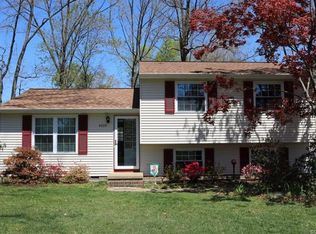 4929 Daffodil Cir, Glen Allen, VA 23060