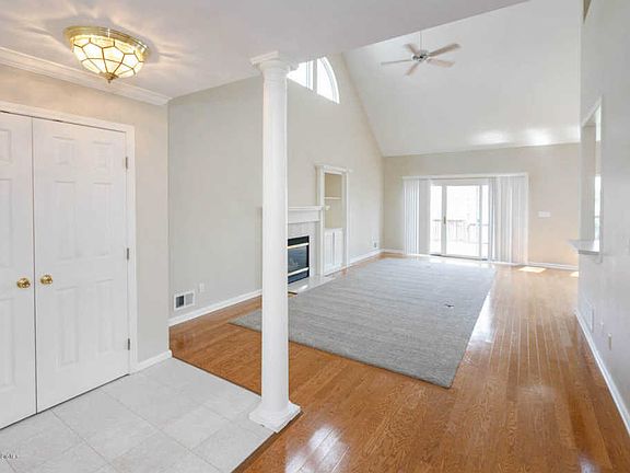 5th image of 5313 Silver Wing Blvd