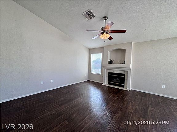 3rd image of 222 Quailbush Dr