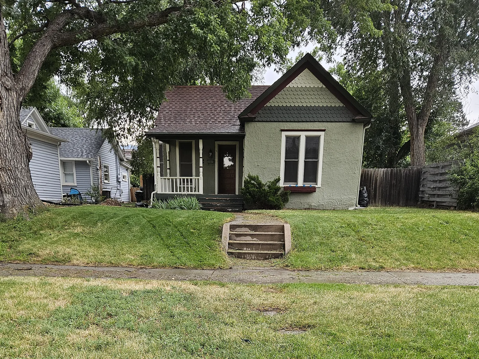 2 bed, 950 sqft, $1,995 — Photo 1