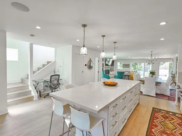 339 C Ave, Coronado, CA 92118