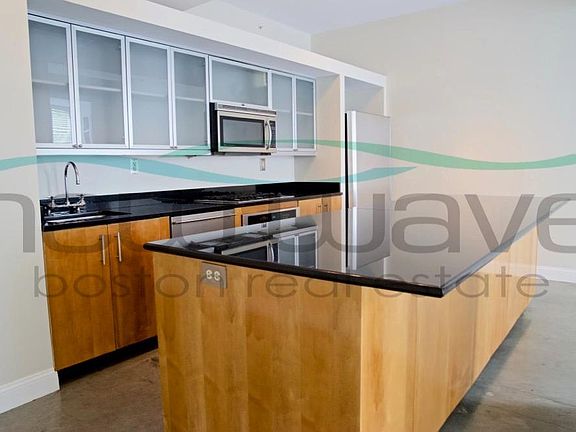 2nd image of 1313 Washington St APT 217
